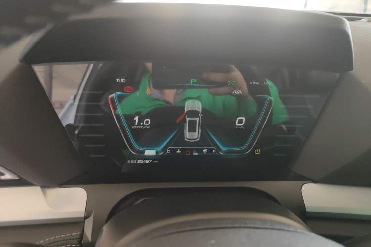 Used BYD Song Pro 2019 1.5T Automatic Luxury Model Instrument Cluster