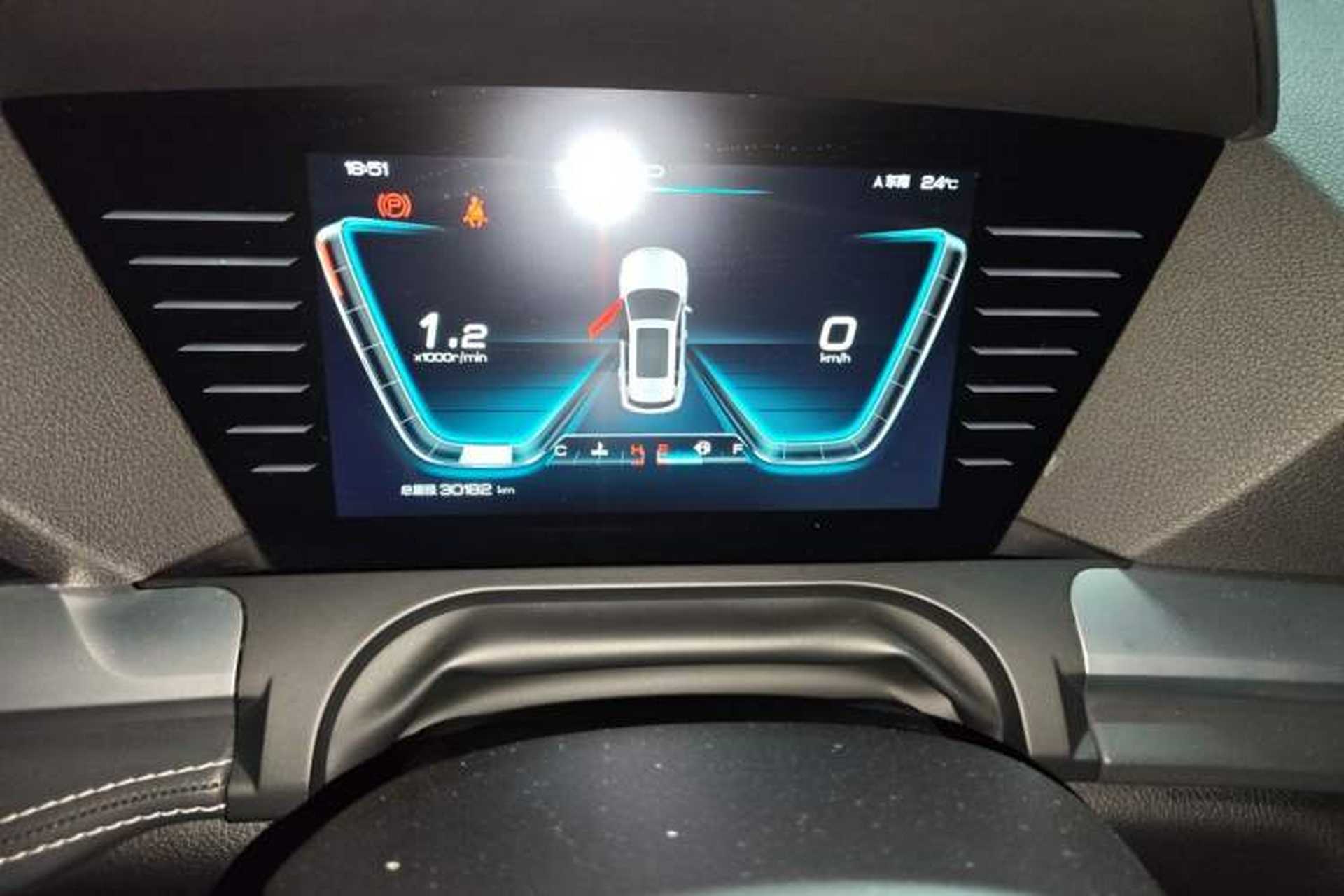Used BYD Song Pro 2019 1.5T Automatic Luxury Model Instrument Cluster
