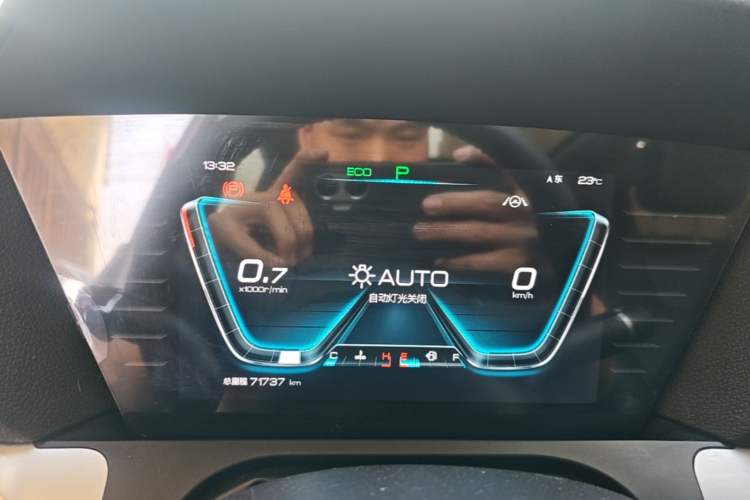 Used BYD Song Pro 2019 1.5T Automatic Luxury Model Instrument Cluster