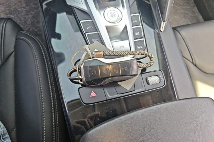 Used BYD Song Pro 2019 1.5T Automatic Luxury Model Interior 1