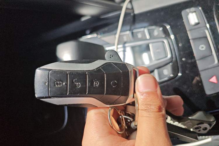 Used BYD Song Pro 2019 1.5T Automatic Luxury Model Interior 1