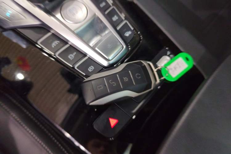Used BYD Song Pro 2019 1.5T Automatic Luxury Model Interior 1
