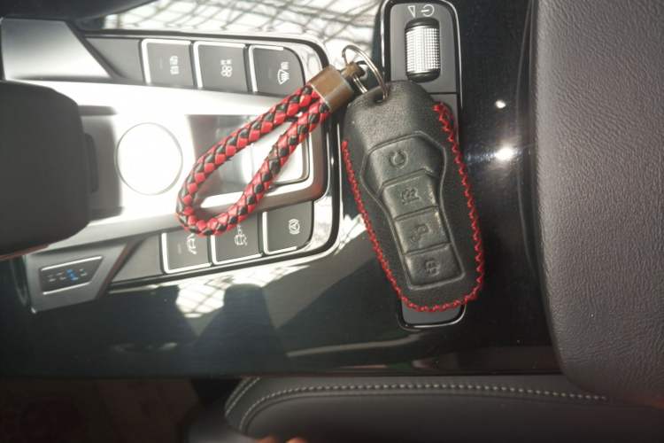 Used BYD Song Pro 2019 1.5T Automatic Luxury Model Interior 1