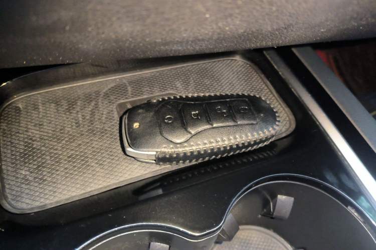 Used BYD Song Pro 2019 1.5T Automatic Luxury Model Interior 1