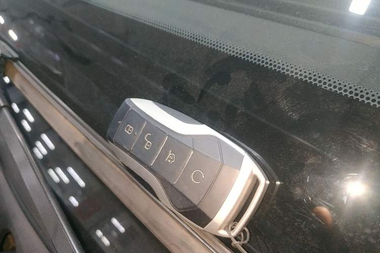 Used BYD Song Pro 2019 1.5T Automatic Elite Edition Interior 1