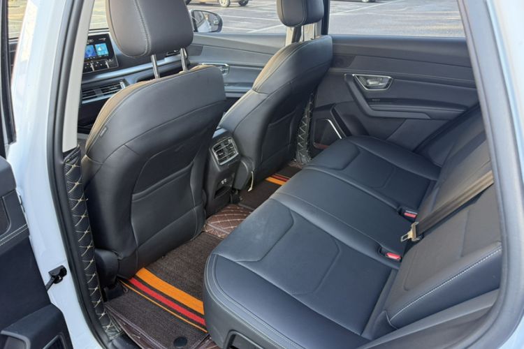 Used BYD Song Pro 2019 1.5T Automatic Prestige Model Interior 10