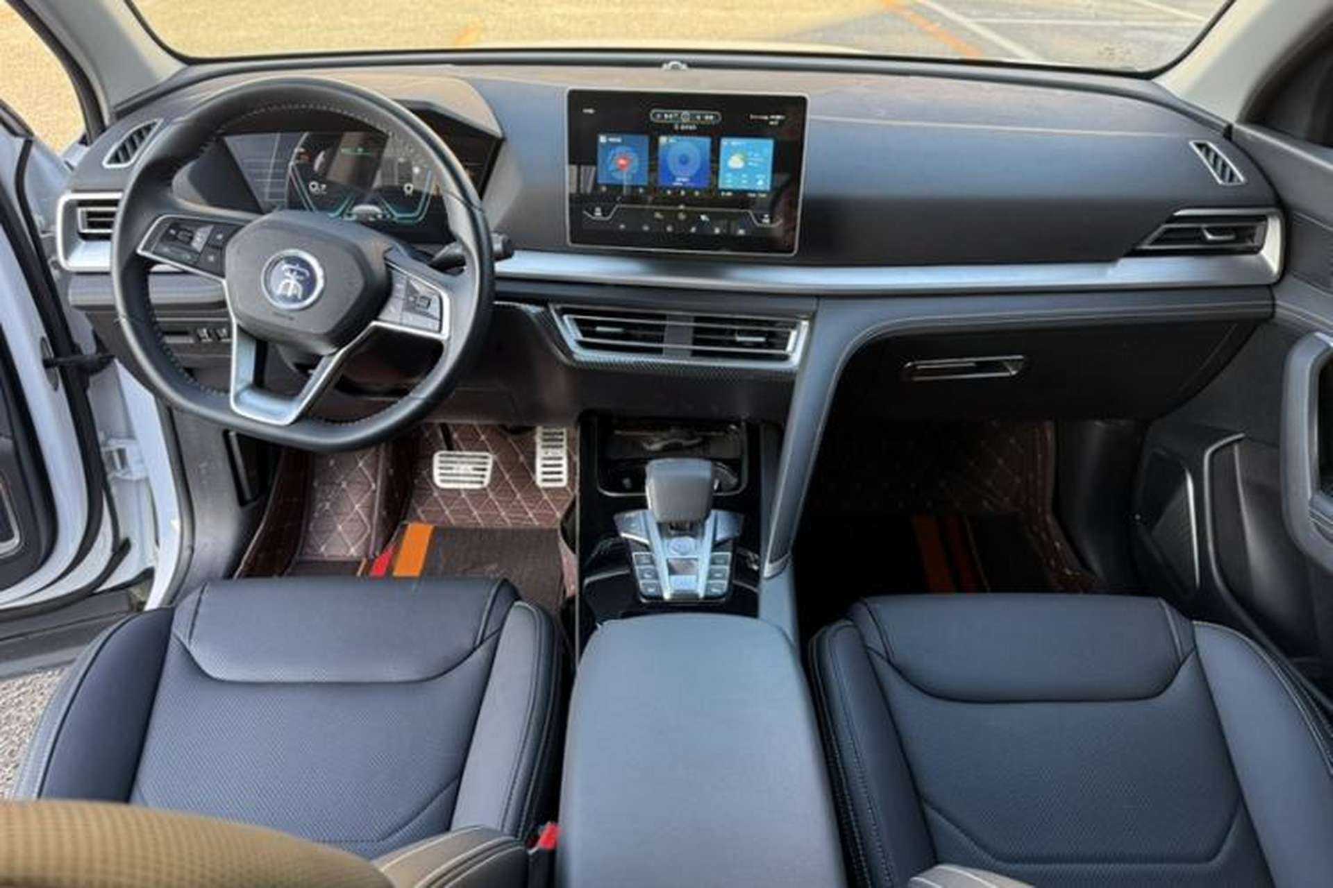 Used BYD Song Pro 2019 1.5T Automatic Prestige Model Interior 10