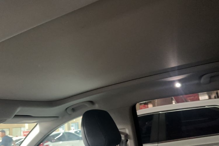 Used BYD Song Pro 2019 1.5T Automatic Luxury Model Interior 11