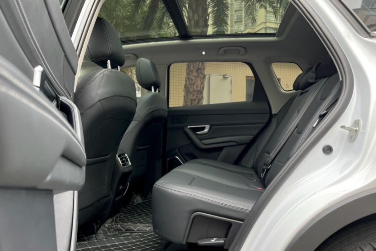 Used BYD Song Pro 2019 1.5T Automatic Elite Edition Interior 2