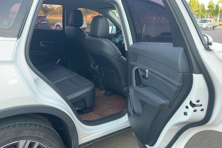 Used BYD Song Pro 2019 1.5T Automatic Luxury Model Interior 2