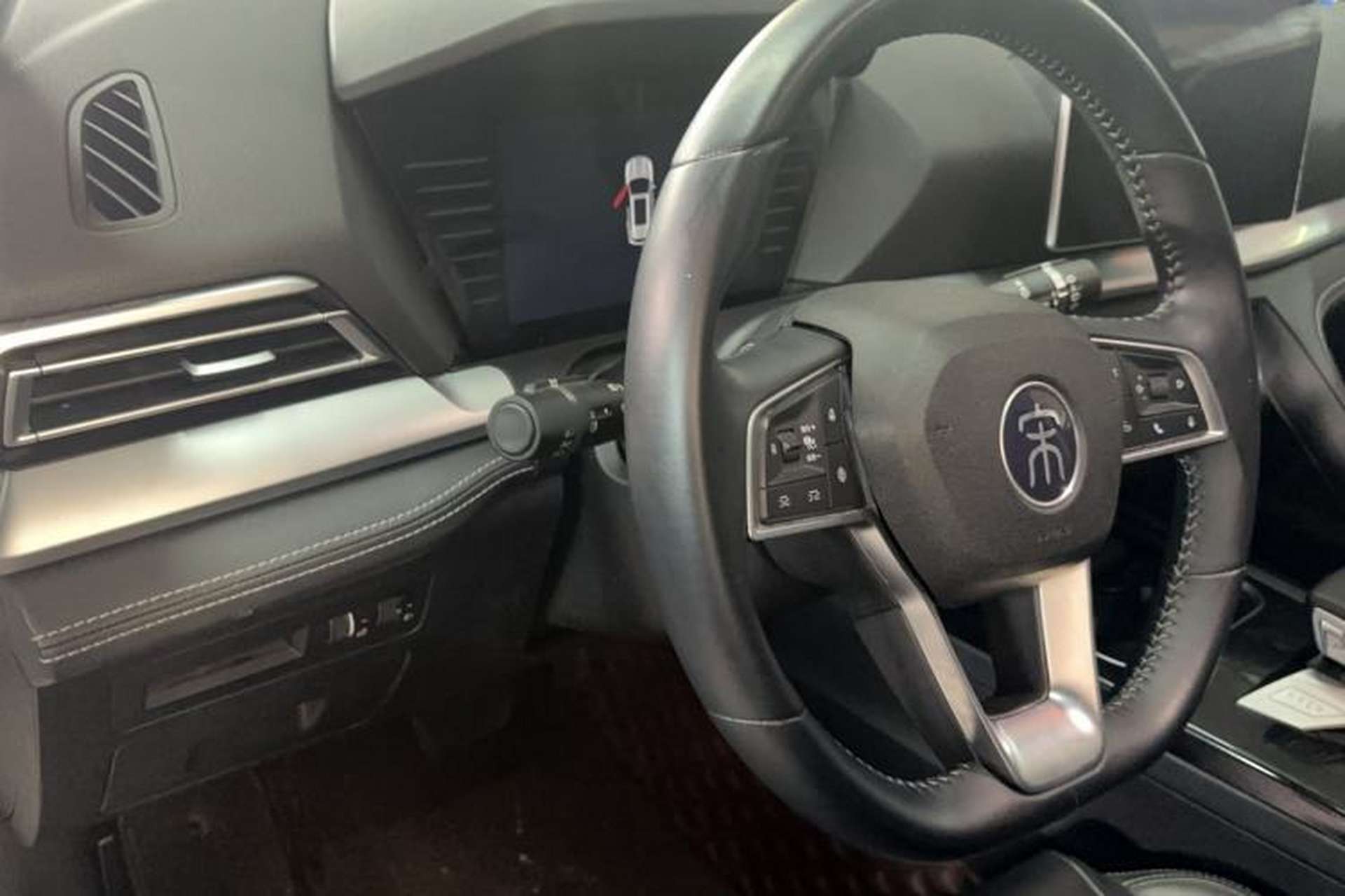 Used BYD Song Pro 2019 1.5T Automatic Luxury Model Interior 2