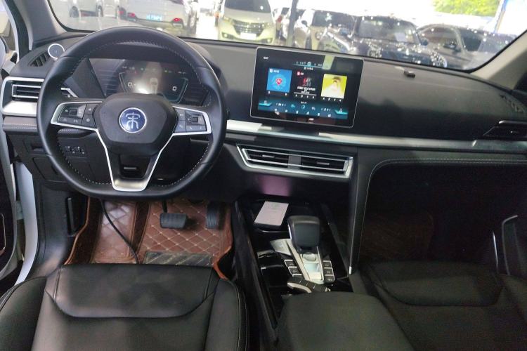 Used BYD Song Pro 2019 1.5T Automatic Luxury Model Interior 2