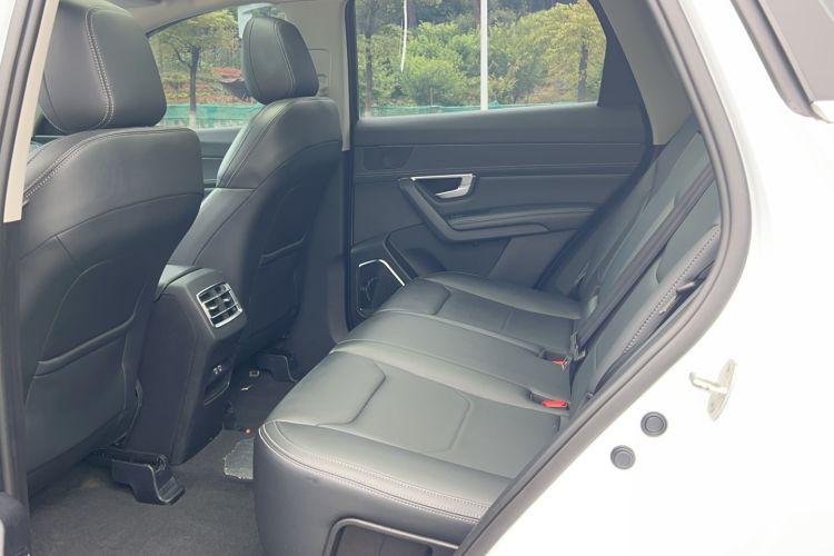Used BYD Song Pro 2019 1.5T Automatic Luxury Model Interior 2