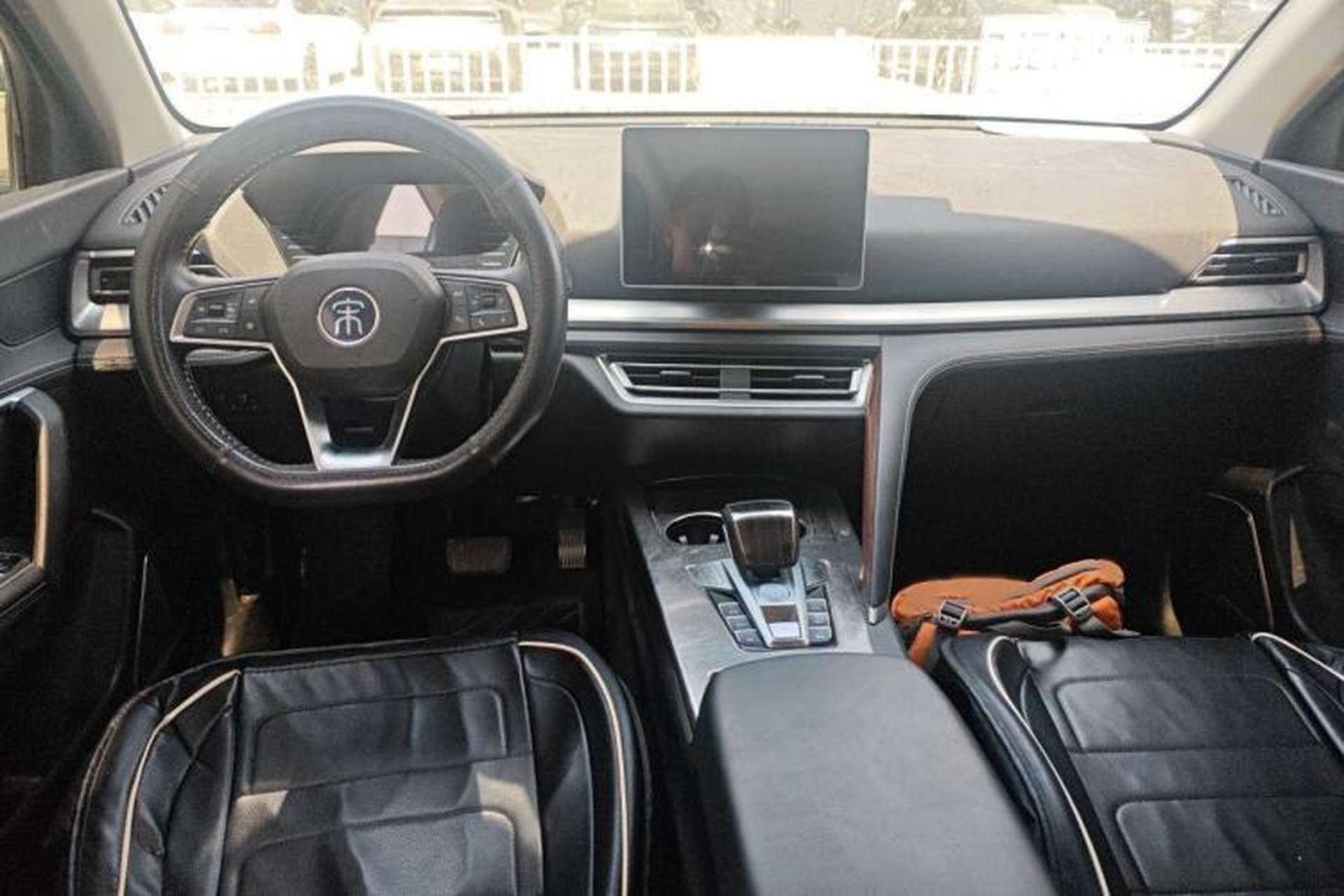 Used BYD Song Pro 2019 1.5T Automatic Luxury Model Interior 2