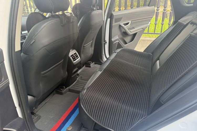 Used BYD Song Pro 2019 1.5T Automatic Luxury Model Interior 2
