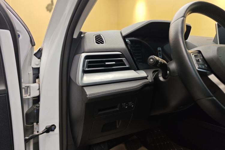 Used BYD Song Pro 2019 1.5T Automatic Prestige Model Interior 2