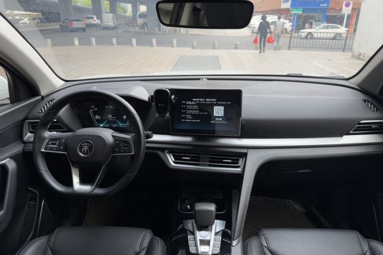 Used BYD Song Pro 2019 1.5T Automatic Prestige Model Interior 3