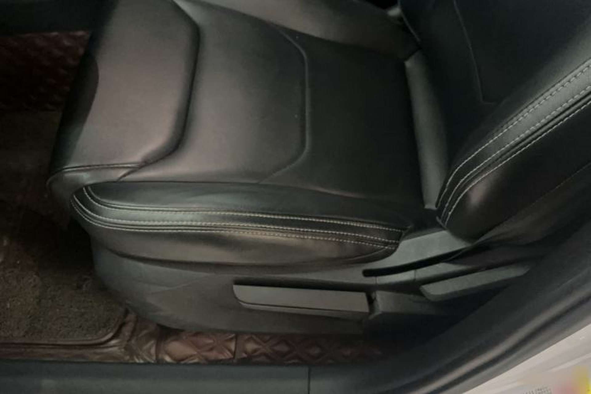 Used BYD Song Pro 2019 1.5T Automatic Luxury Model Interior 3