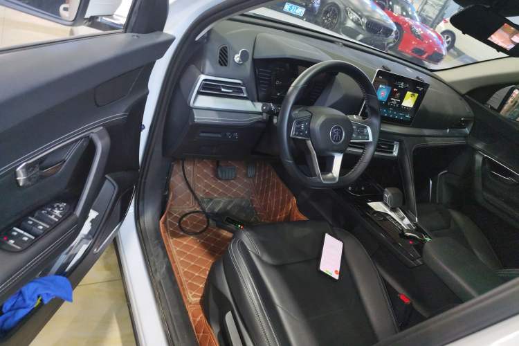 Used BYD Song Pro 2019 1.5T Automatic Luxury Model Interior 3