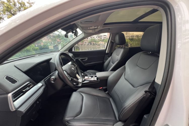 Used BYD Song Pro 2019 1.5T Automatic Luxury Model Interior 3