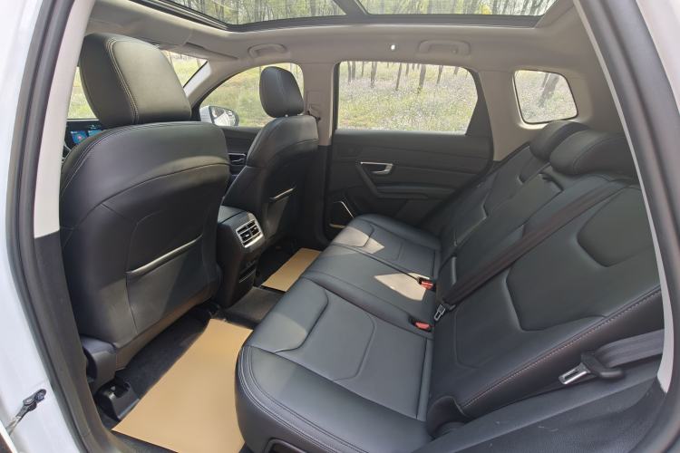 Used BYD Song Pro 2019 1.5T Automatic Elite Edition Interior 3