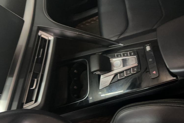 Used BYD Song Pro 2019 1.5T Automatic Luxury Model Interior 4