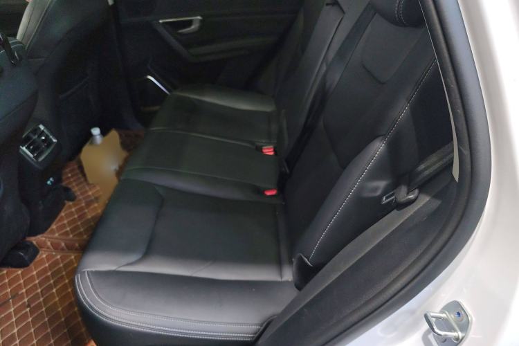 Used BYD Song Pro 2019 1.5T Automatic Luxury Model Interior 4