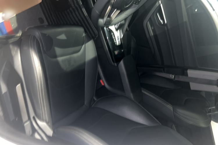 Used BYD Song Pro 2019 1.5T Automatic Elite Edition Interior 4