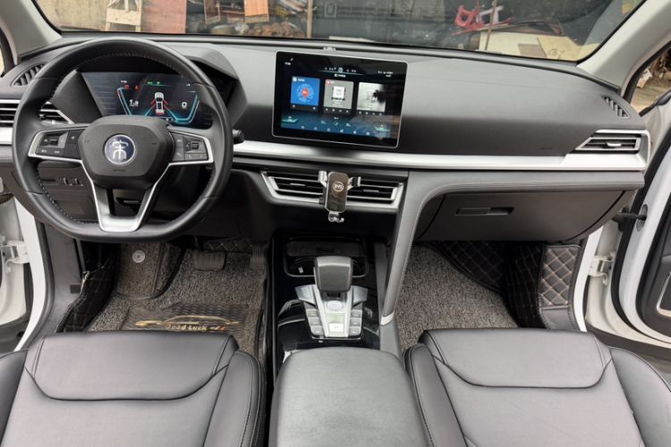 Used BYD Song Pro 2019 1.5T Automatic Elite Edition Interior 6