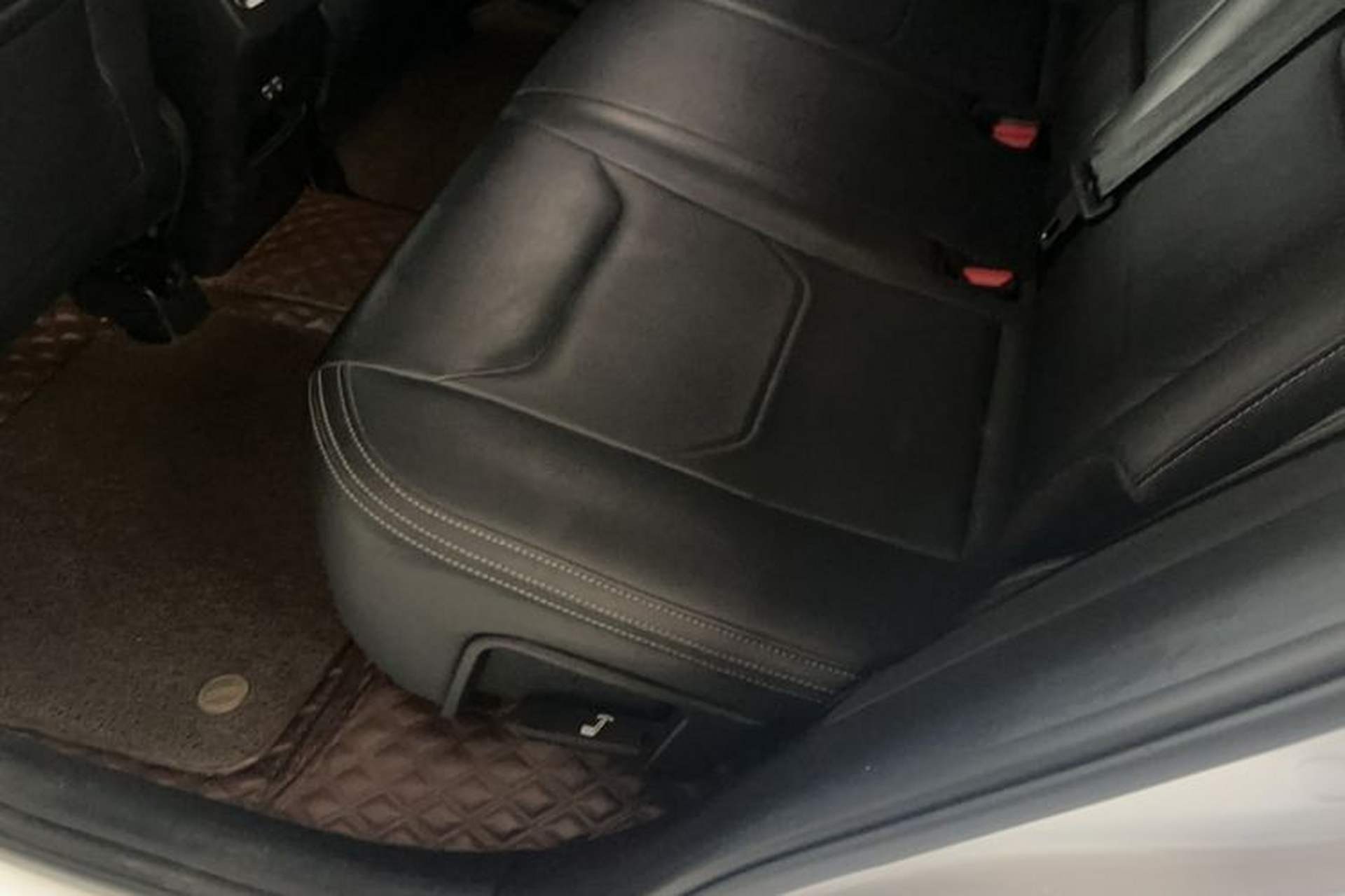 Used BYD Song Pro 2019 1.5T Automatic Luxury Model Interior 8