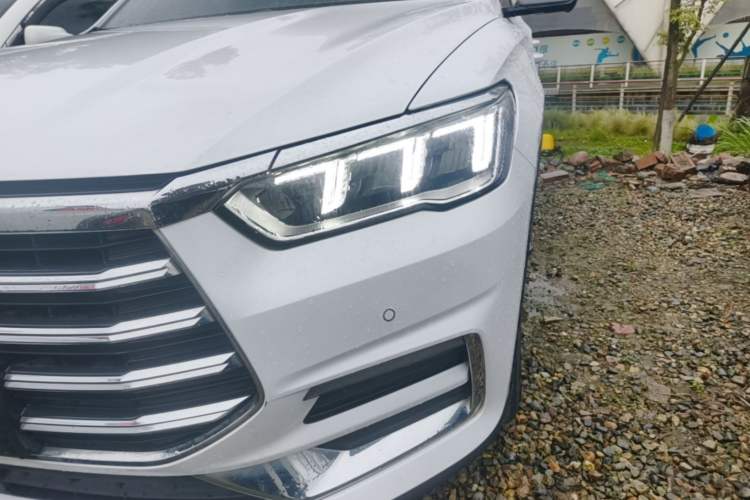 Used BYD Song Pro 2019 1.5T Automatic Luxury Model Left Front Headlight