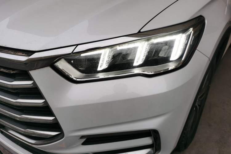 Used BYD Song Pro 2019 1.5T Automatic Elite Edition Left Front Headlight
