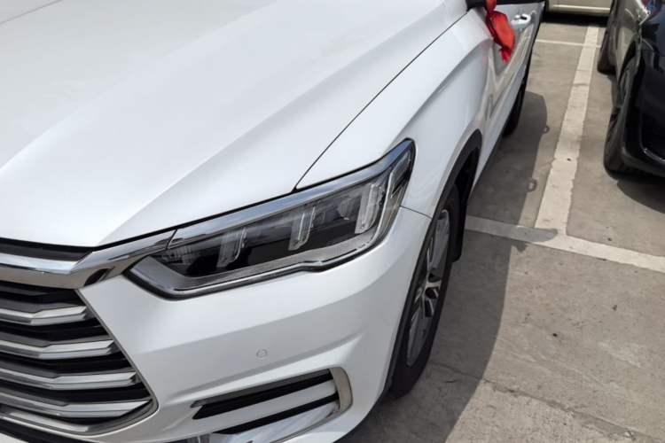 Used BYD Song Pro 2019 1.5T Automatic Prestige Model Left Front Headlight