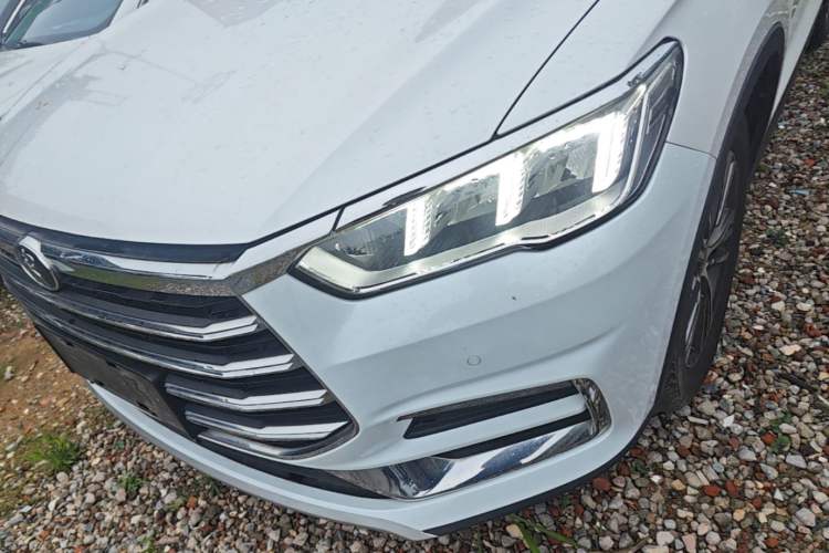 Used BYD Song Pro 2019 1.5T Automatic Luxury Model Left Front Headlight