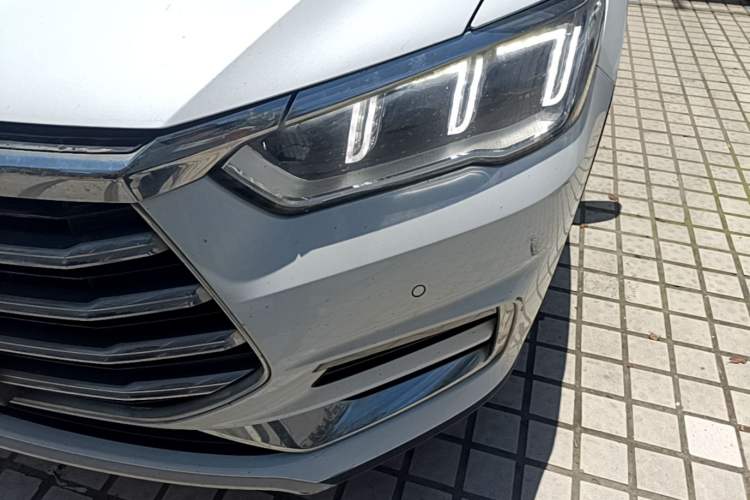 Used BYD Song Pro 2019 1.5T Automatic Luxury Model Left Front Headlight