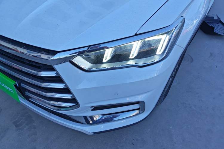 Used BYD Song Pro 2019 1.5T Automatic Luxury Model Left Front Headlight