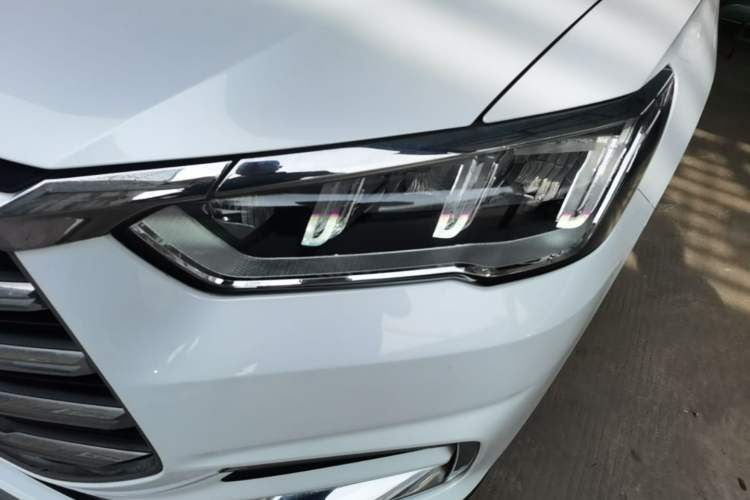 Used BYD Song Pro 2019 1.5T Automatic Elite Edition Left Front Headlight