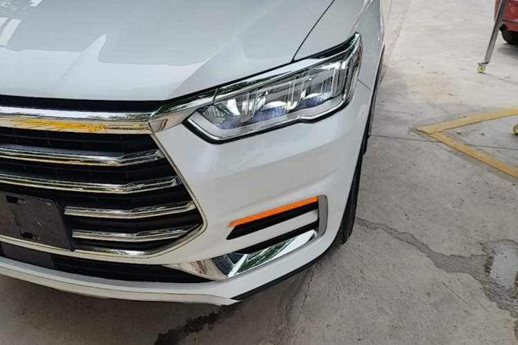 Used BYD Song Pro 2019 1.5T Automatic Elite Edition Left Front Headlight