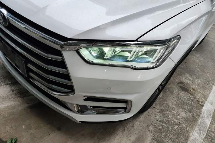 Used BYD Song Pro 2019 1.5T Automatic Luxury Model Left Front Headlight