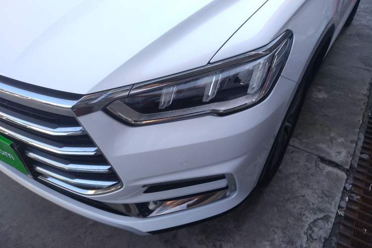 Used BYD Song Pro 2019 1.5T Automatic Prestige Model Left Front Headlight