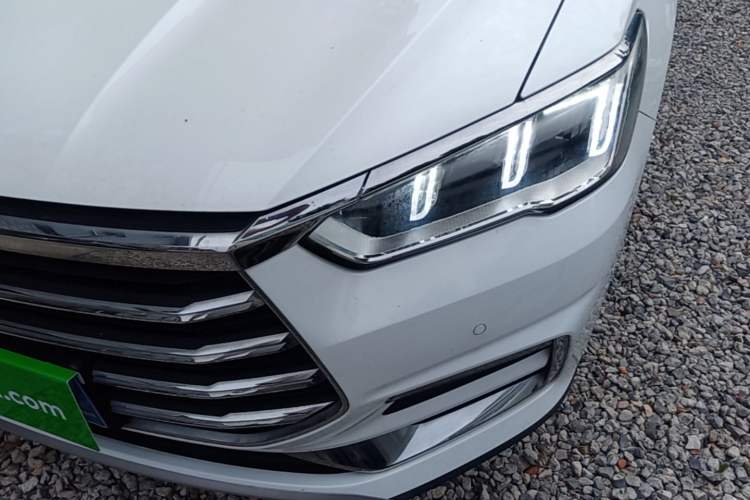 Used BYD Song Pro 2019 1.5T Automatic Prestige Model Left Front Headlight