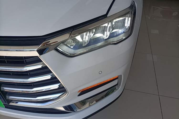Used BYD Song Pro 2019 1.5T Automatic Luxury Model Left Front Headlight