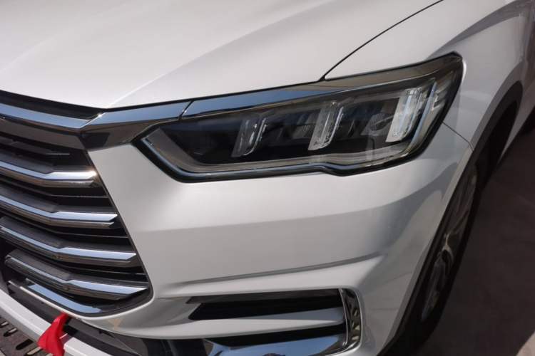 Used BYD Song Pro 2019 1.5T Automatic Elite Edition Left Front Headlight