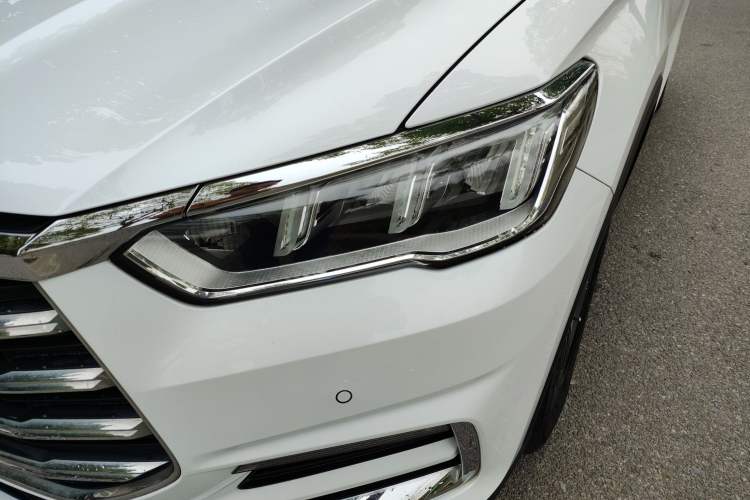Used BYD Song Pro 2019 1.5T Automatic Luxury Model Left Front Headlight