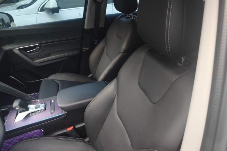 Used BYD Song Pro 2019 1.5T Automatic Elite Edition Left Front Seat