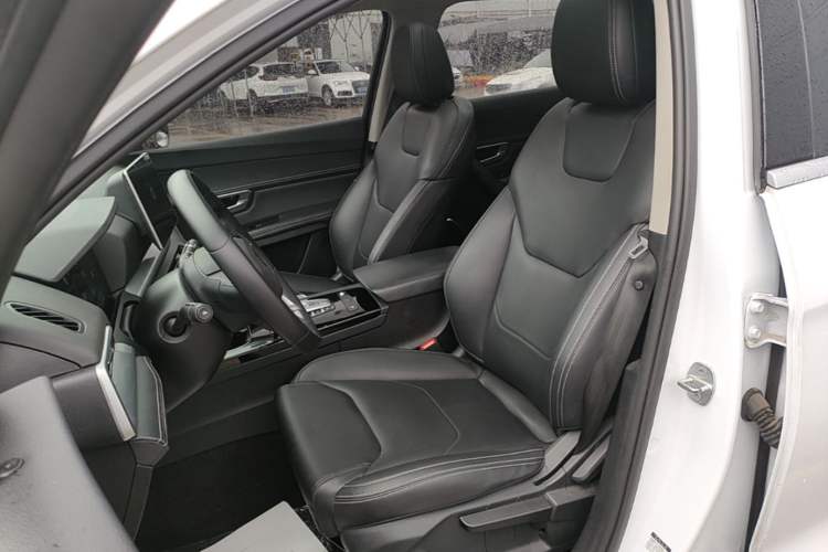 Used BYD Song Pro 2019 1.5T Automatic Elite Edition Left Front Seat