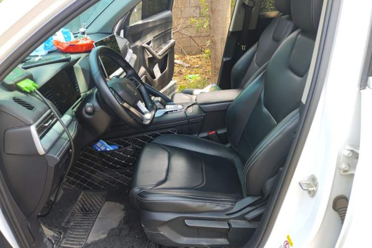 Used BYD Song Pro 2019 1.5T Automatic Luxury Model Left Front Seat