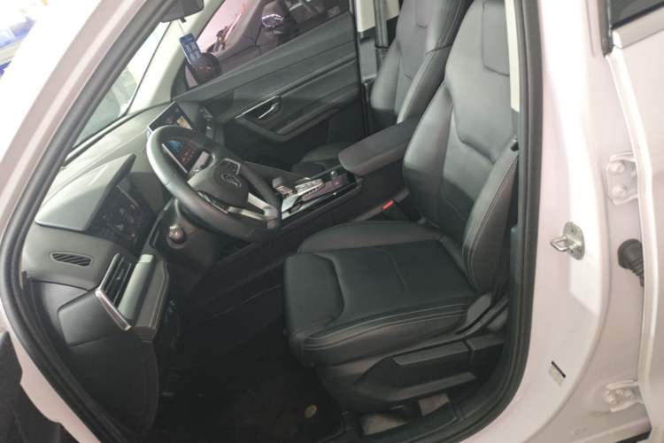 Used BYD Song Pro 2019 1.5T Automatic Elite Edition Left Front Seat