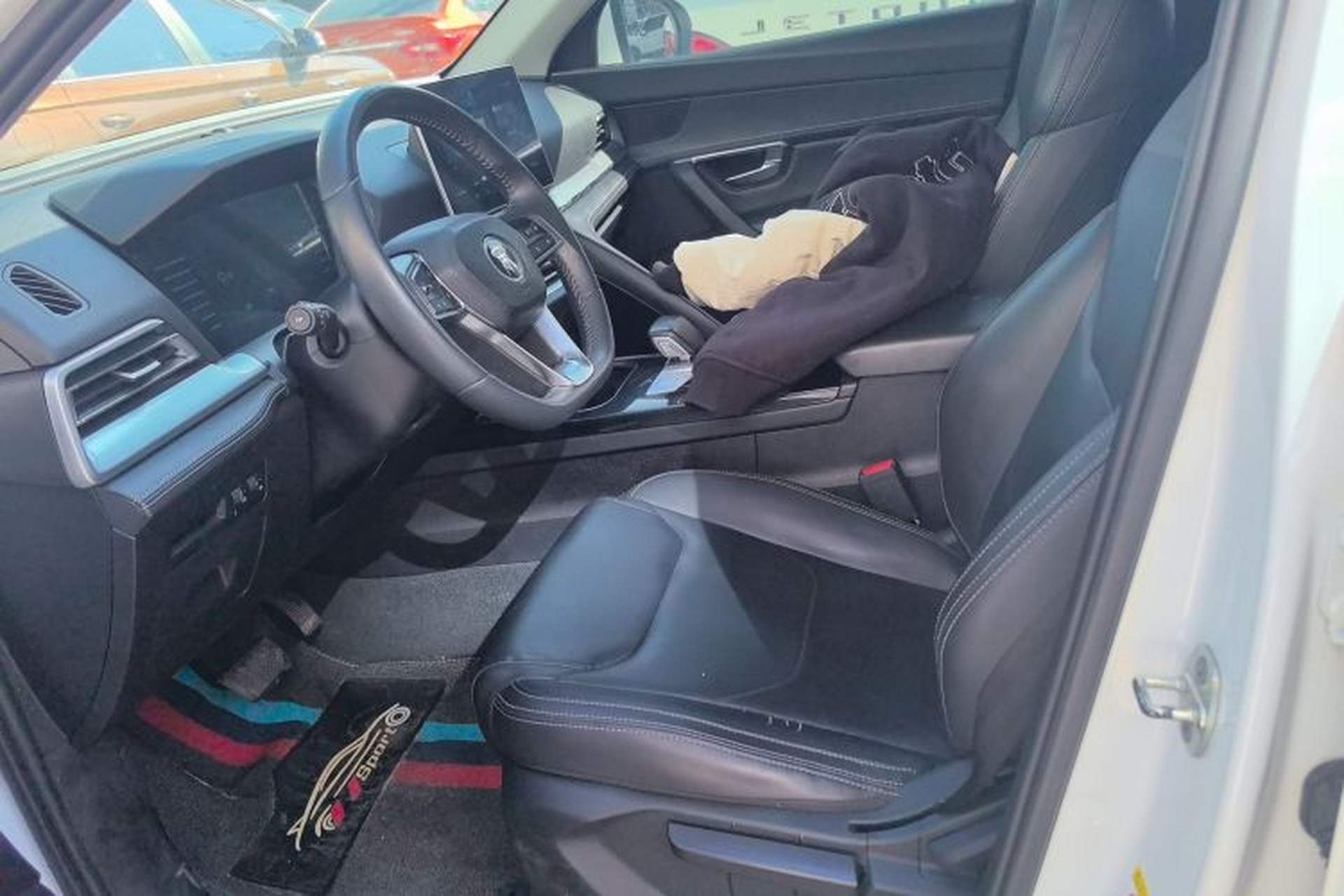 Used BYD Song Pro 2019 1.5T Automatic Luxury Model Left Front Seat