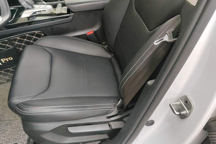 Used BYD Song Pro 2019 1.5T Automatic Elite Edition Left Front Seat